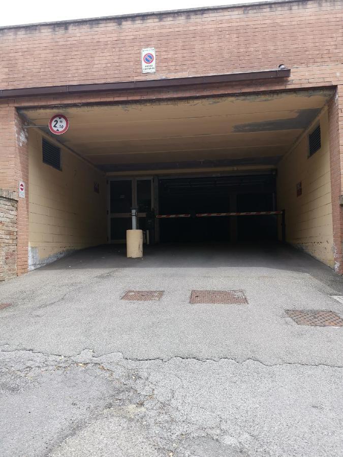 Appartamento Affaccio Su Siena,vicino Al Centro, Con Garage *